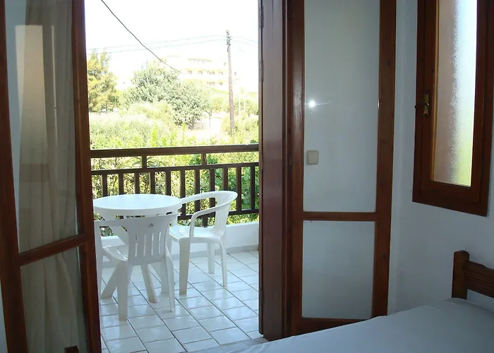 Sirocco Apartment Hersonissos (Crete)